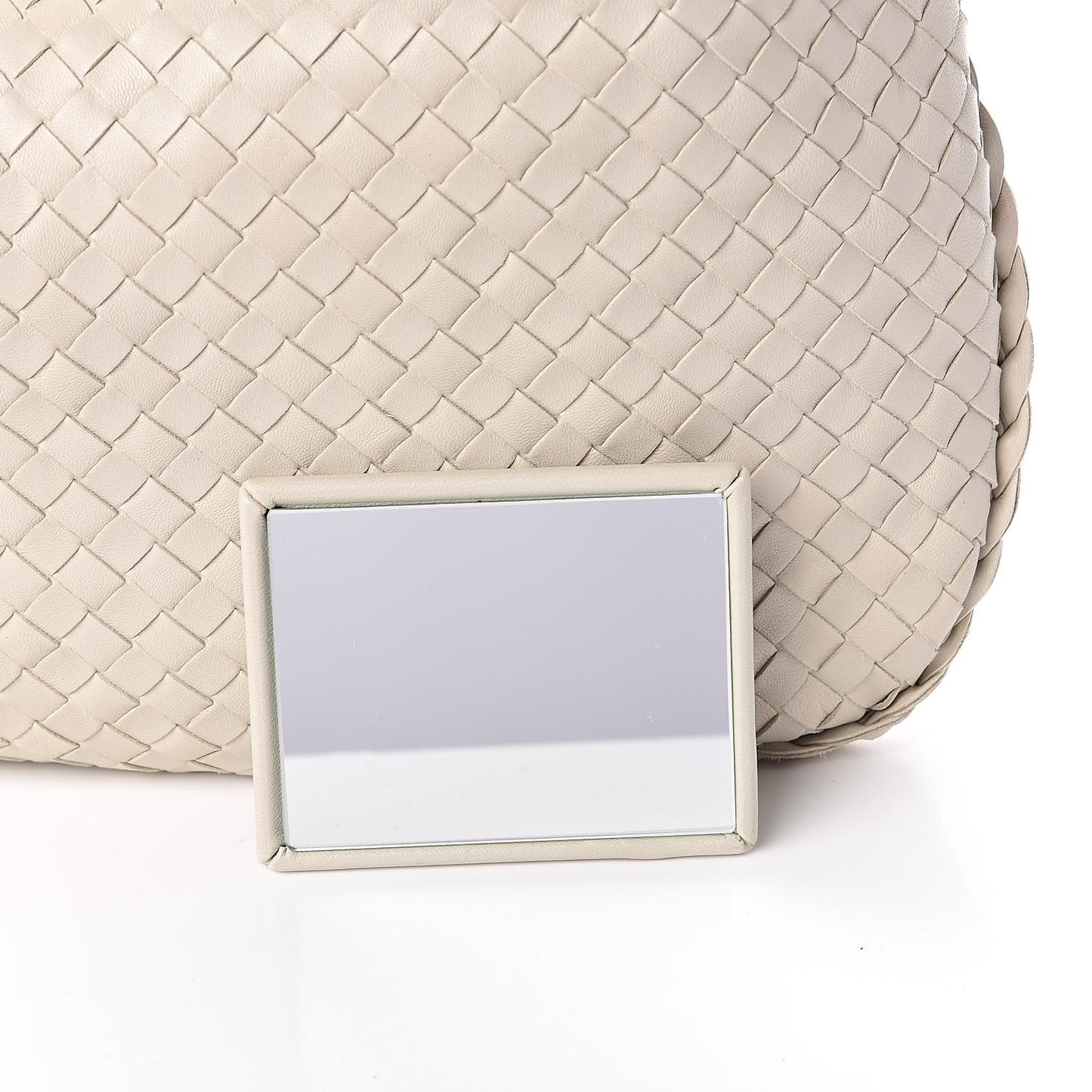 Nappa Intrecciato Medium Veneta Hobo Cream