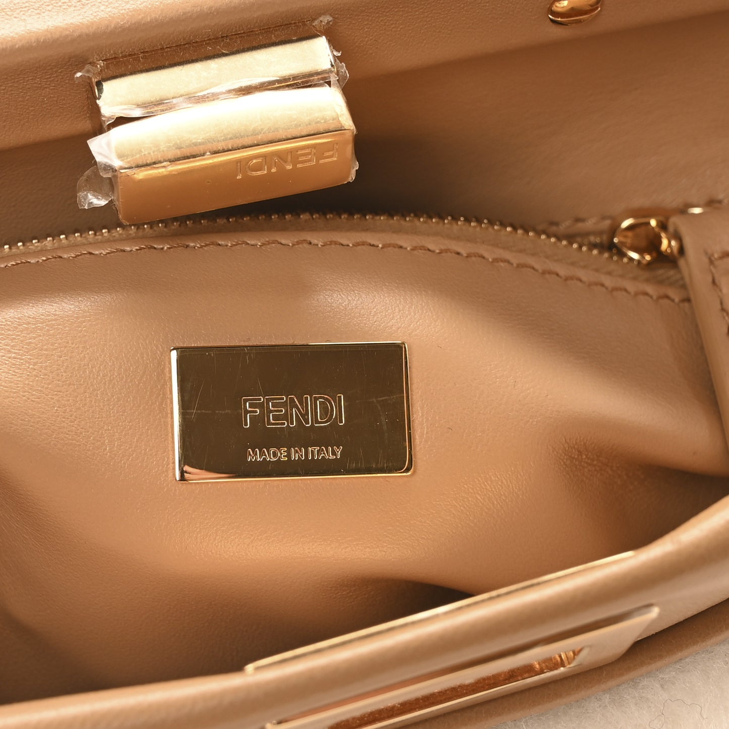 Shearling Nappa Macro FF 1974 Mini Peekaboo Iconic Satchel White Ice Cuoio Miele Scuro