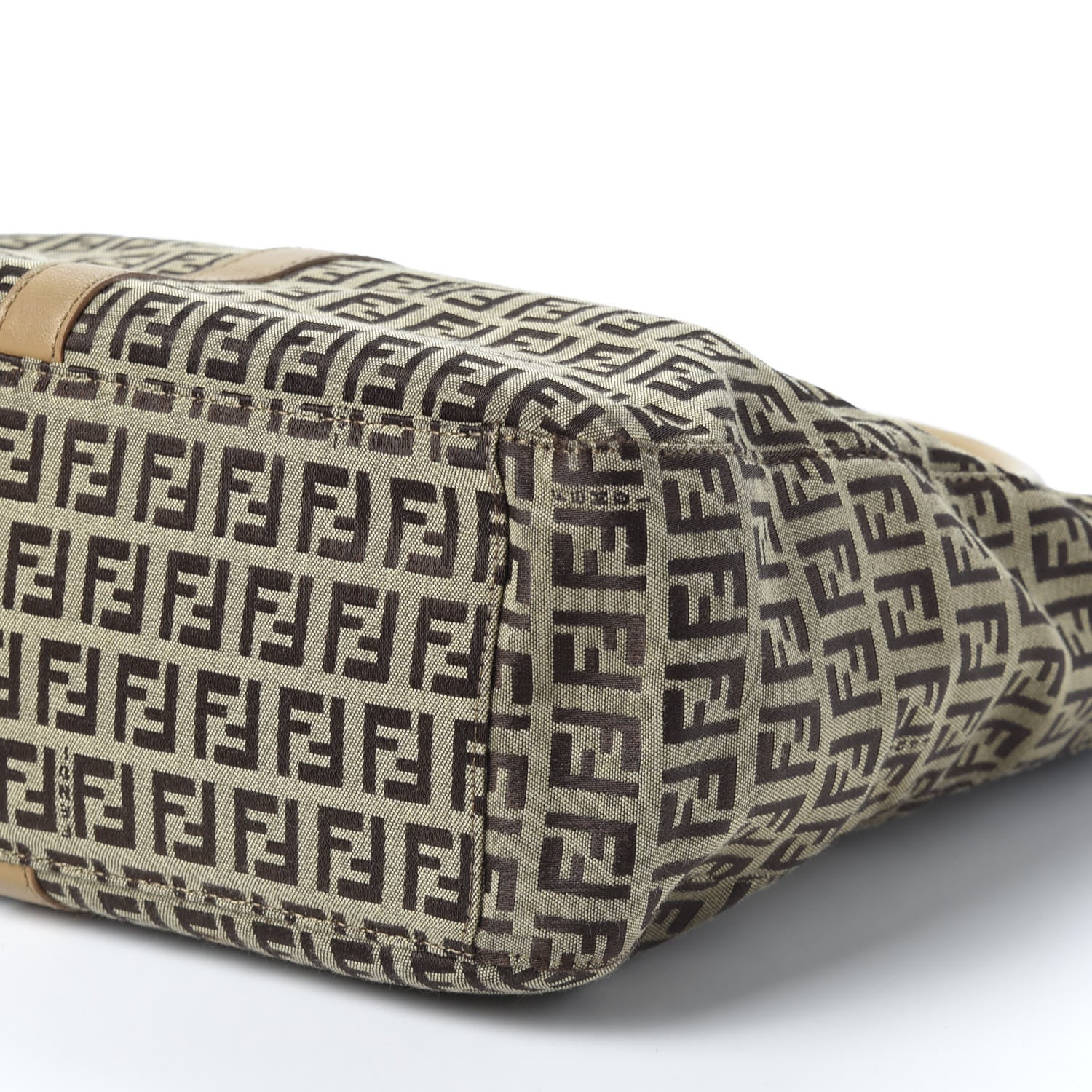 Fendi Zucchino Vitello Tote Mogano Panna 6 of 11