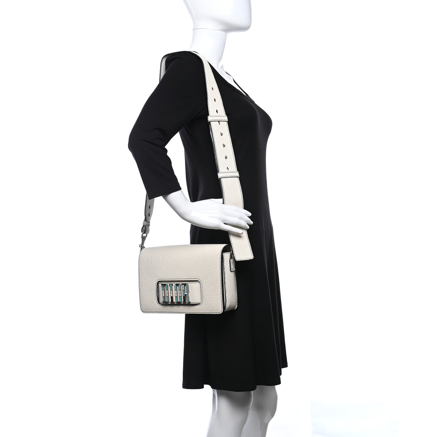 Canyon Grained Lambskin Dio(r)evolution Flap Bag Off White