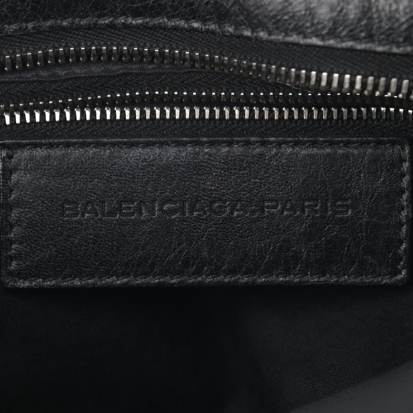 Agneau Giant 12 Silver Hardware City Black