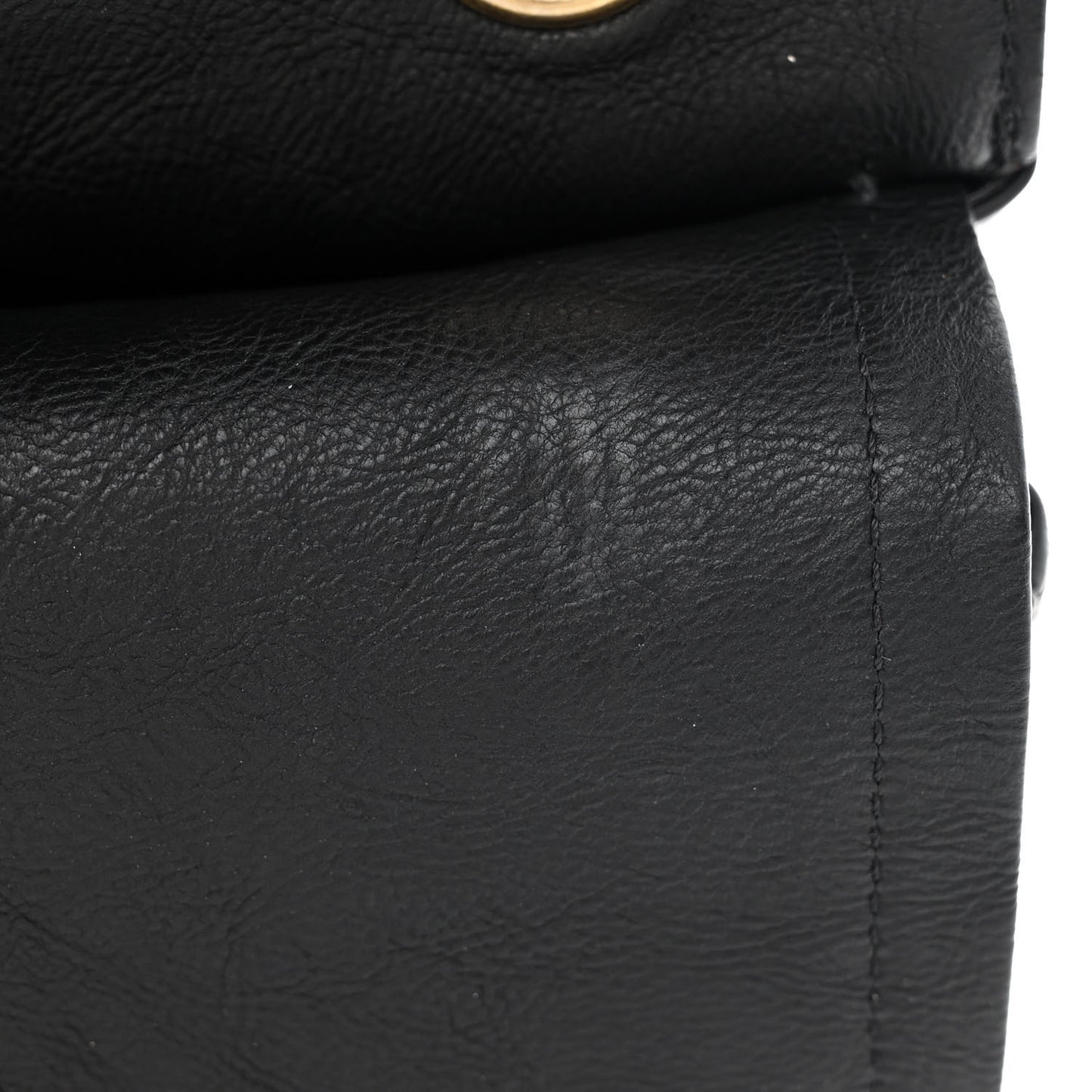 Crumpled Calfskin Chevron Quilted 2.55 Reissue 226 Black