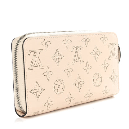 Louis Vuitton Mahina Zippy Wallet Ivory 3 of 10