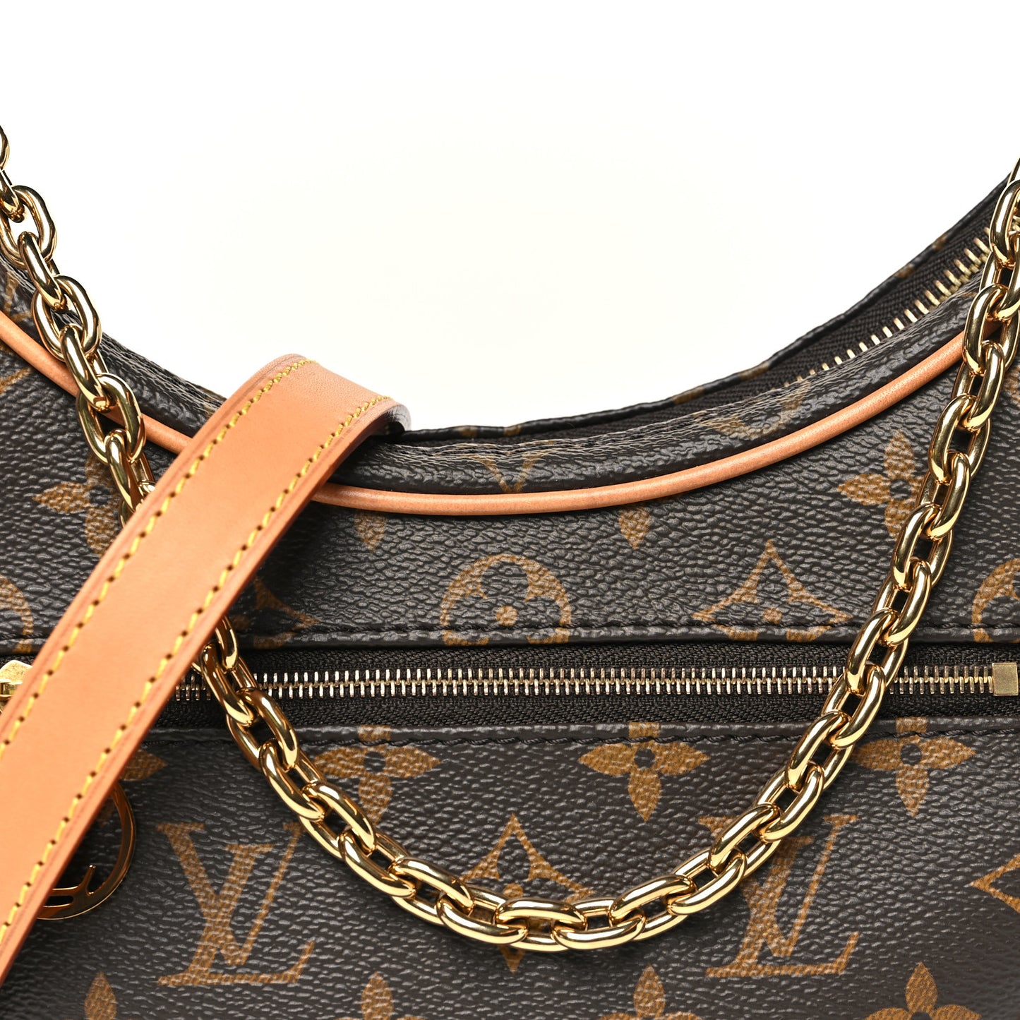 Monogram Loop
