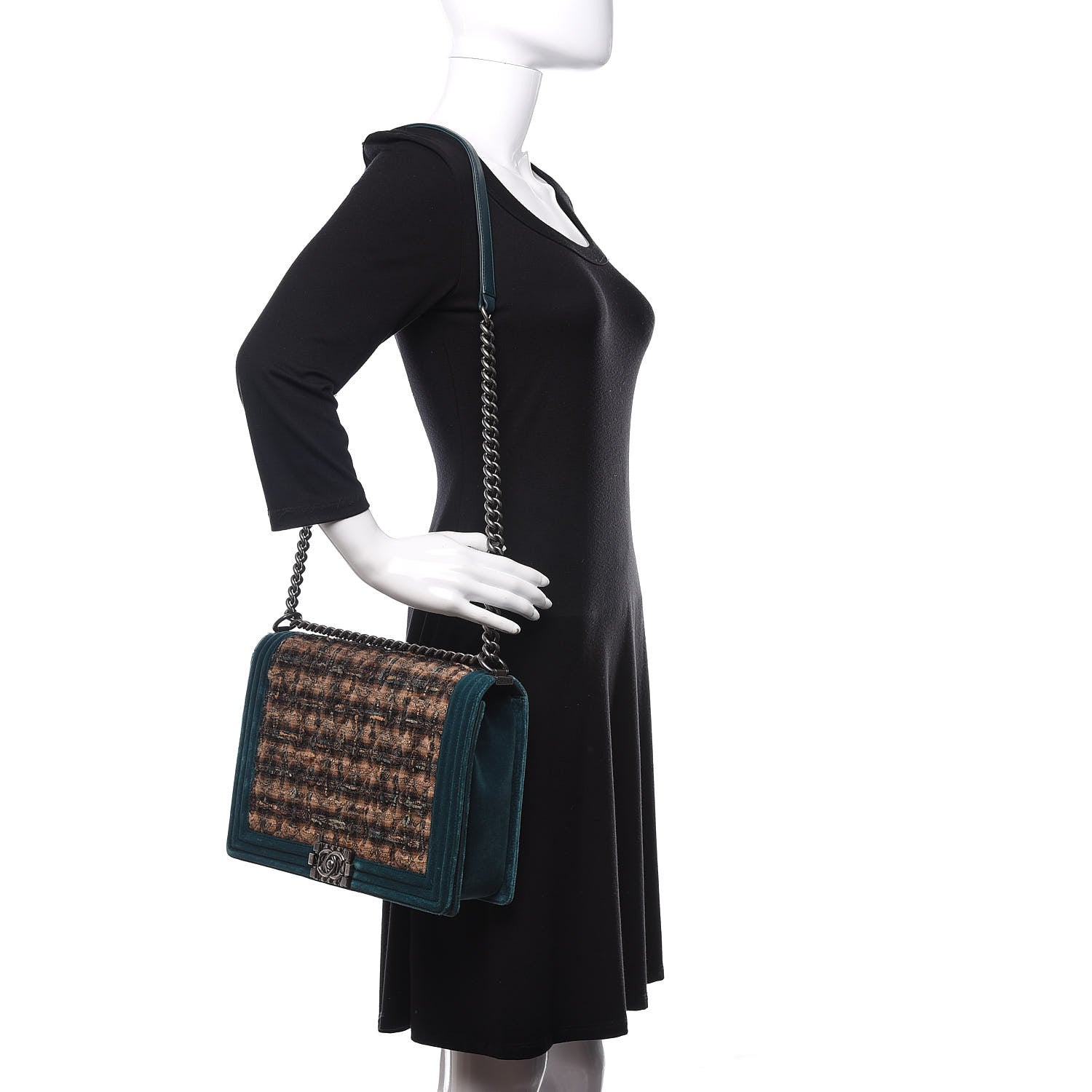 Chanel Velvet Tweed Large Boy Flap Green 2 of 12