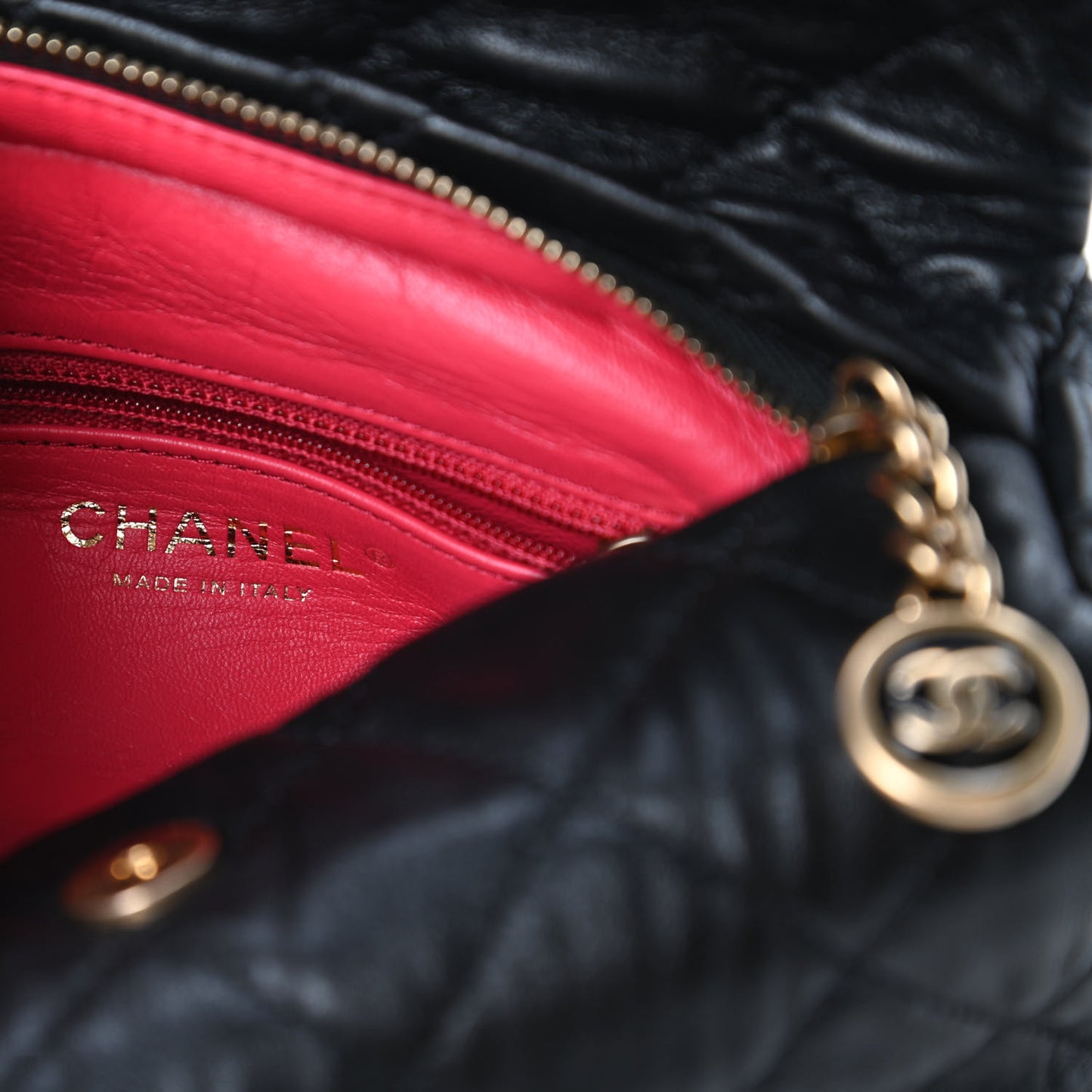 Crumpled Lambskin Quilted Small CC Links Shoulder Bag Black