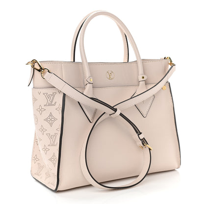 Louis Vuitton Mahina On My Side Greige 3 of 9