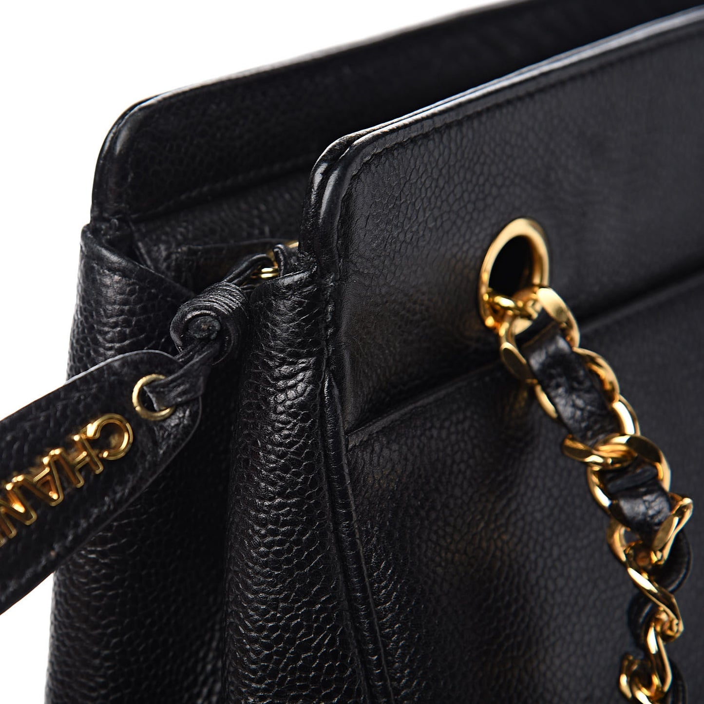 Caviar Shoulder Bag Black