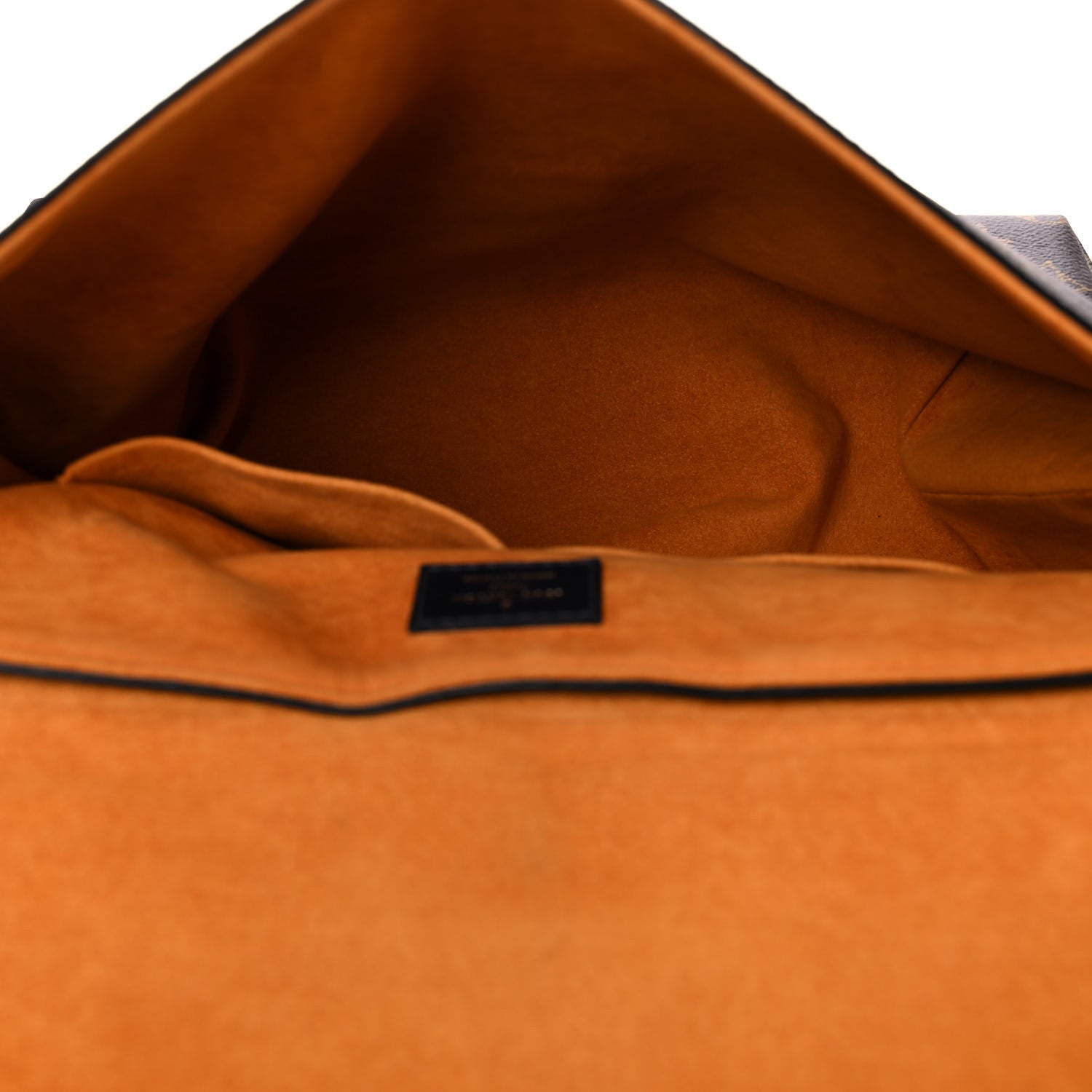 Louis Vuitton Monogram Beaubourg MM Safran Imperial 5 of 13