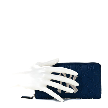 Gucci X MLB Guccissima Signature NY Yankees Embroidered Zip Around Wallet Royale Ivory 2 of 10