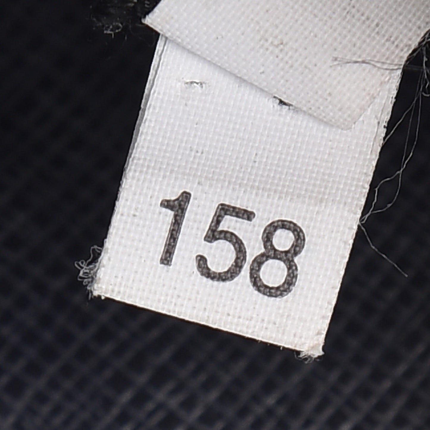 Saffiano Medium Galleria Double Zip Tote Black