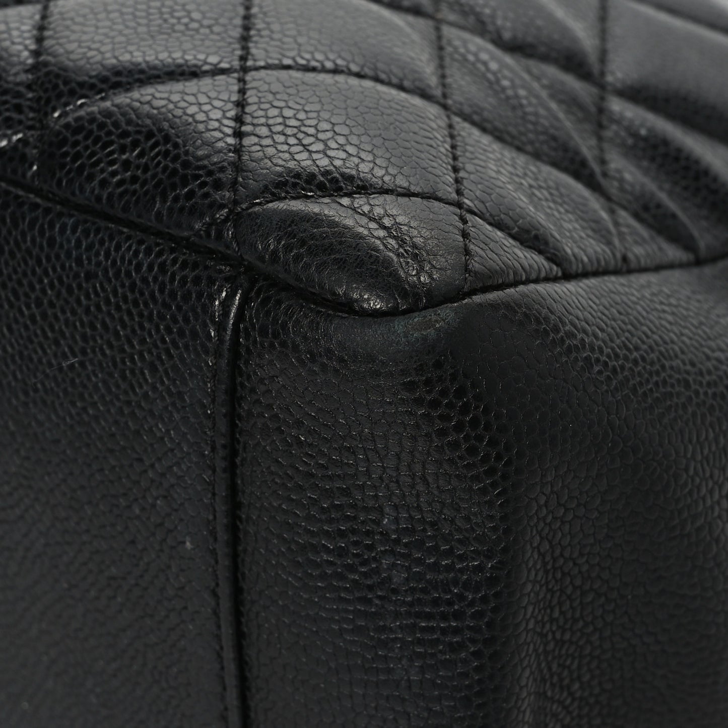 Caviar Quilted Grand Shopping Tote GST Black