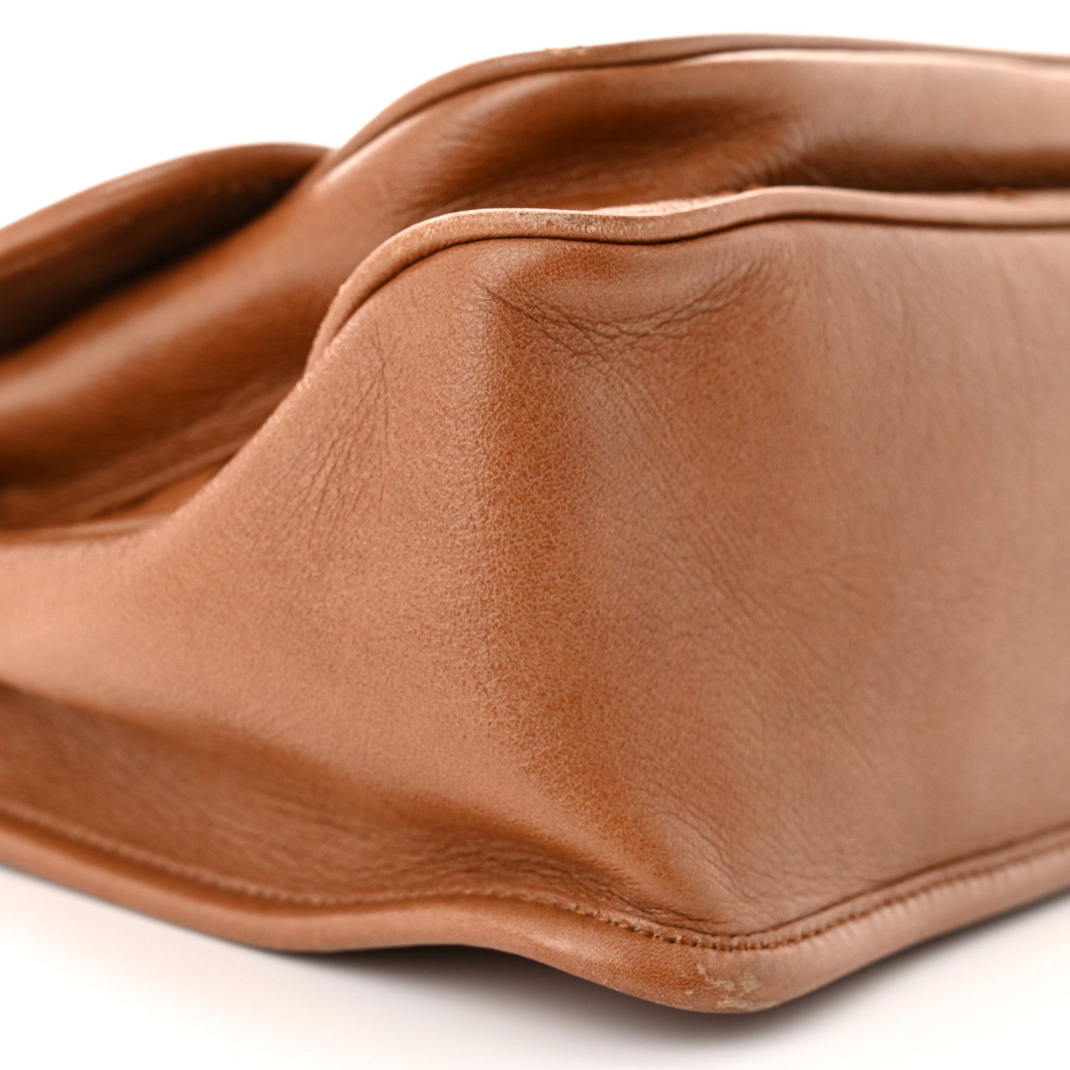 Saint Laurent Crinkled Calfskin Matelasse Monogram Medium Niki Chain Satchel Light Caramel 9 of 12