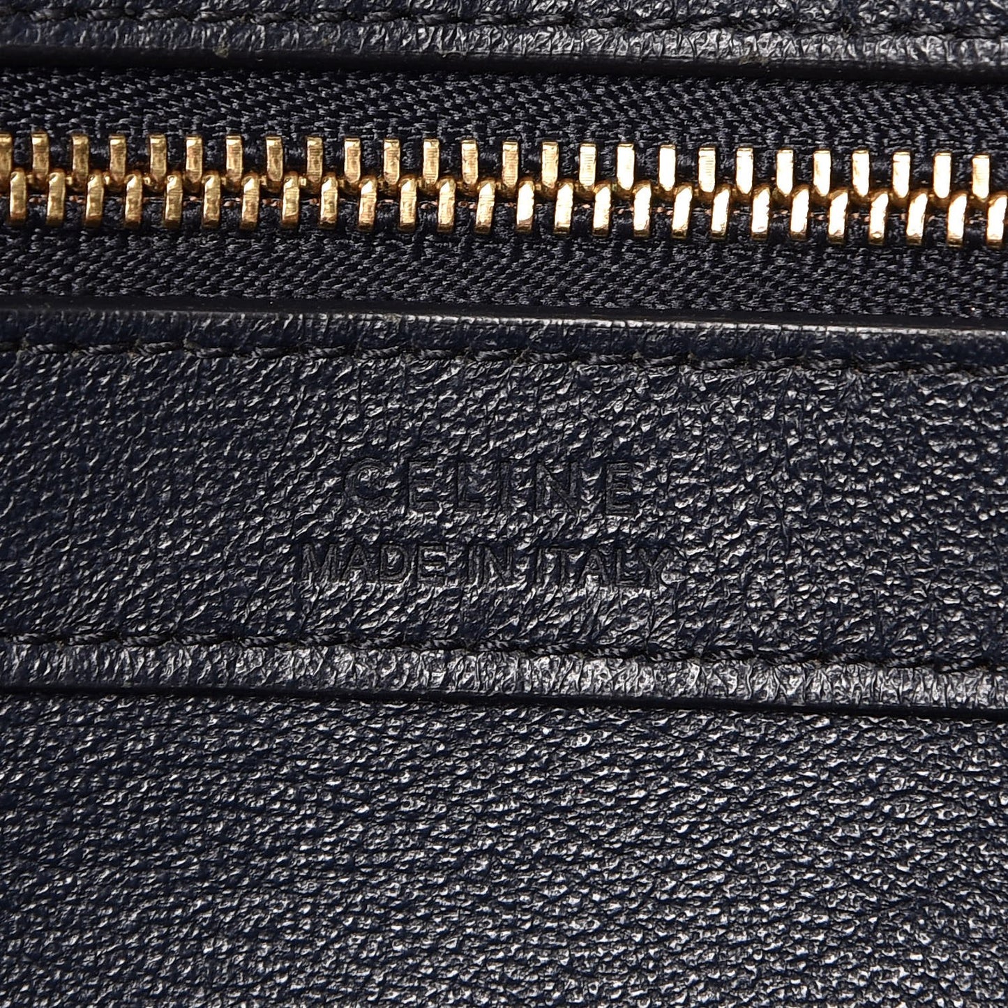 Crocodile Embossed Nubuck Small Belt Cabas Phantom Navy Blue