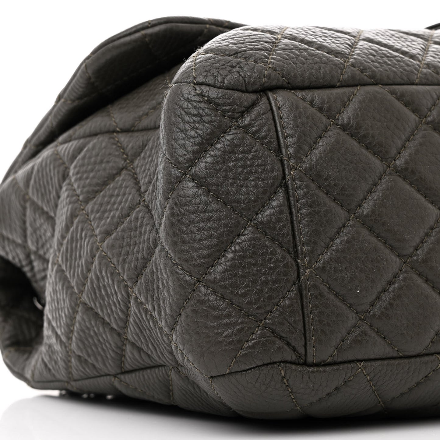 Quilted XXL Travel Flap Bag Khaki