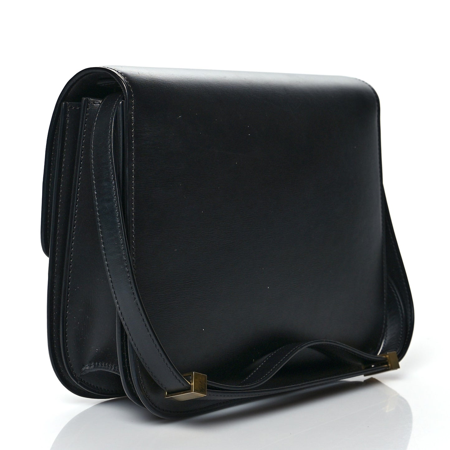 Box Calfskin Medium Classic Box Flap Bag Black