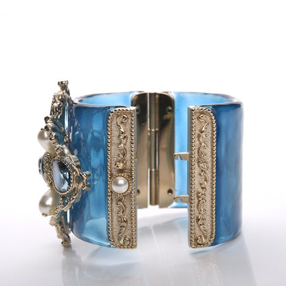 Chanel Resin Gripoix Pearl CC Cuff Blue 4 of 7