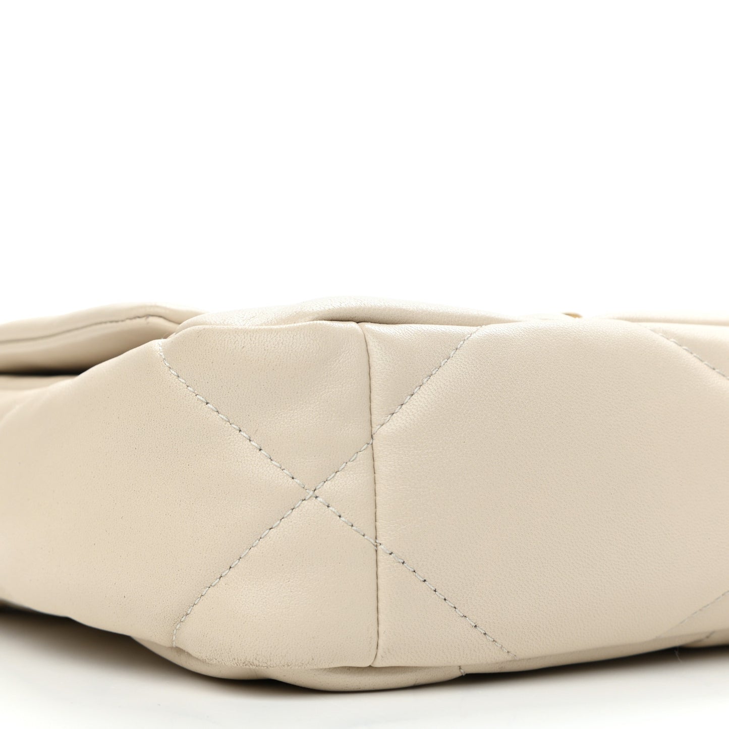 Lambskin Quilted Medium Chanel 19 Flap Light Beige