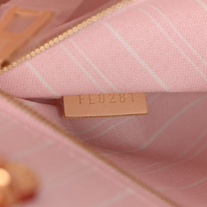Louis Vuitton Monogram Giant By The Pool Onthego GM Light Pink 7 of 10