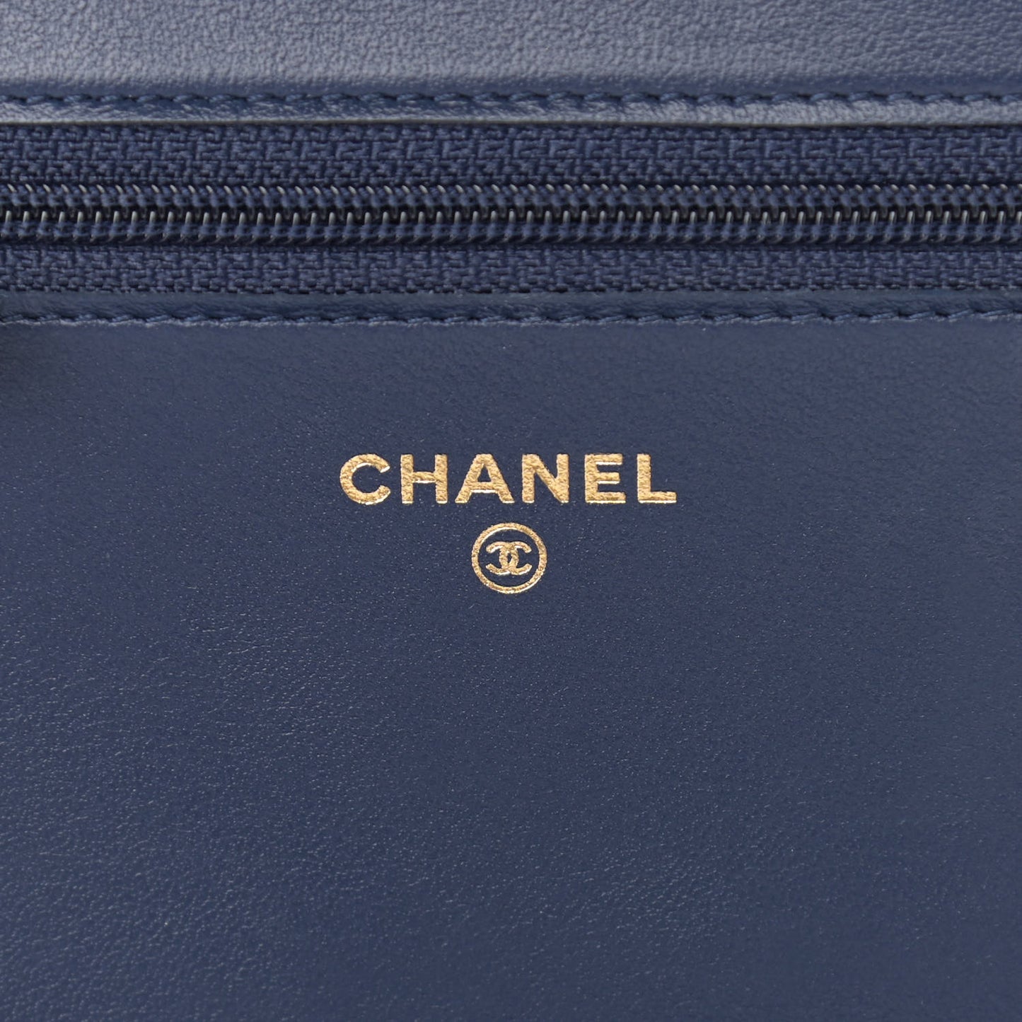 Caviar Quilted Boy Wallet On Chain WOC Navy
