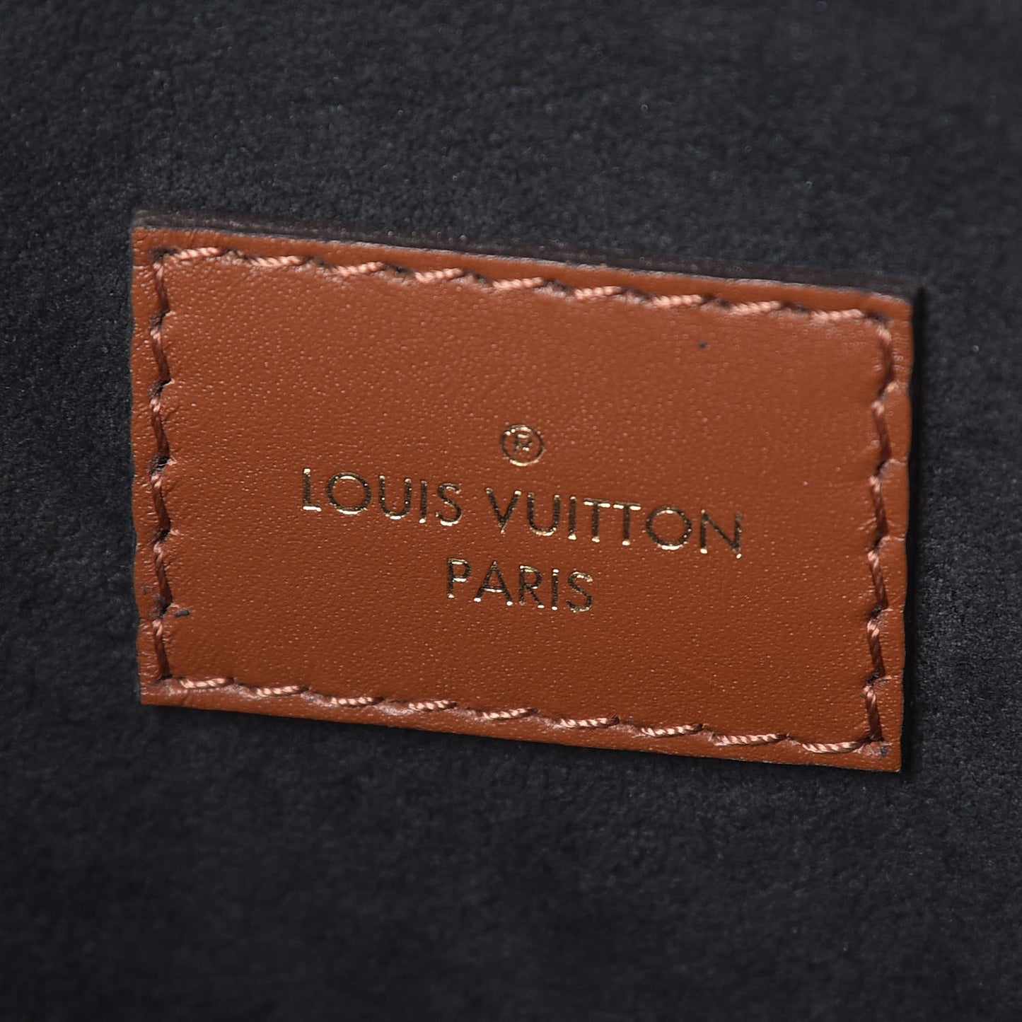 Monogram V Tote MM Black