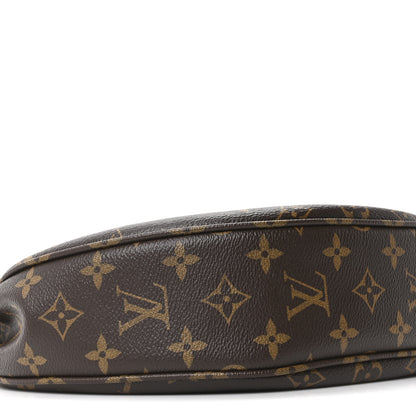 Louis Vuitton Monogram Looping 8 of 10