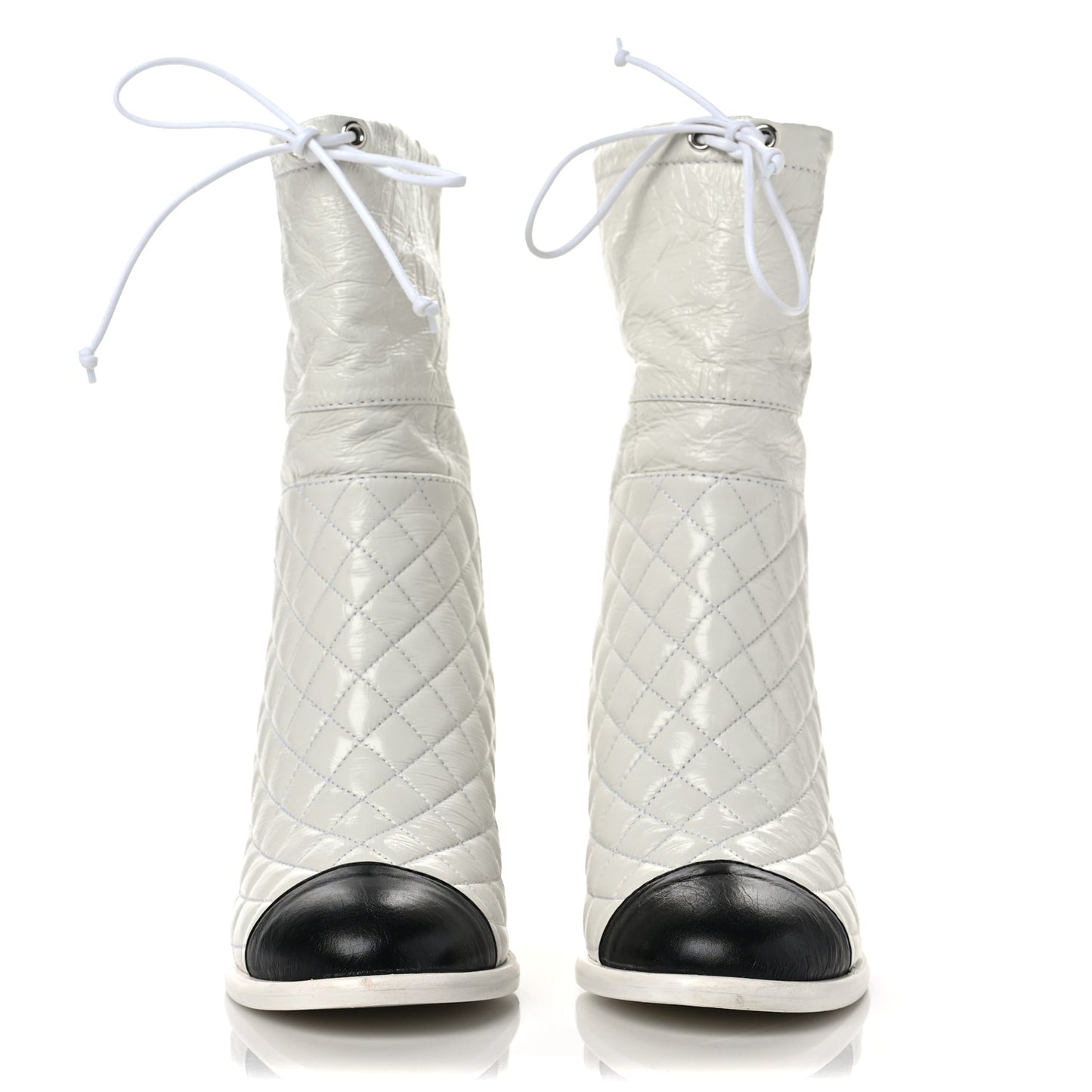 Crumpled Calfskin Quilted Cap Toe Short Boots 37.5 White Black