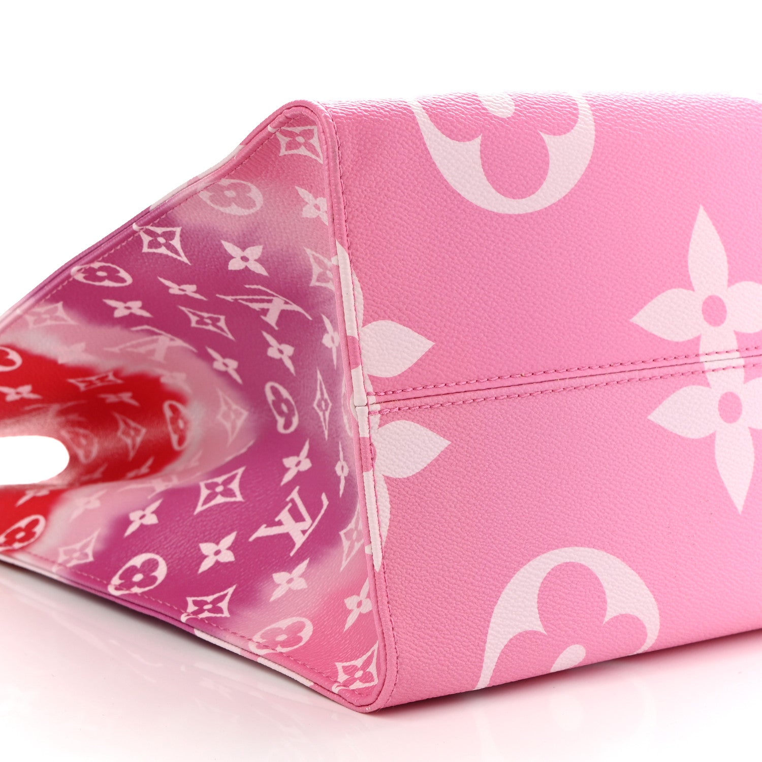 Louis Vuitton Monogram Escale Onthego GM Rouge 7 of 9