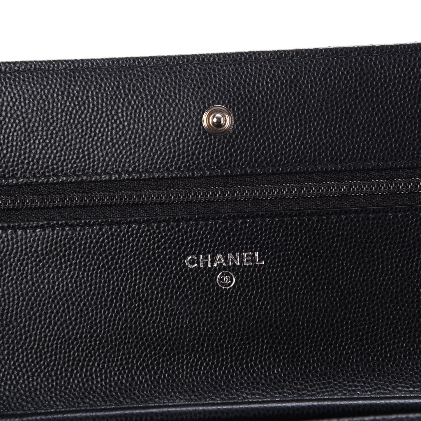 Caviar Chevron Quilted Wallet On Chain WOC Black