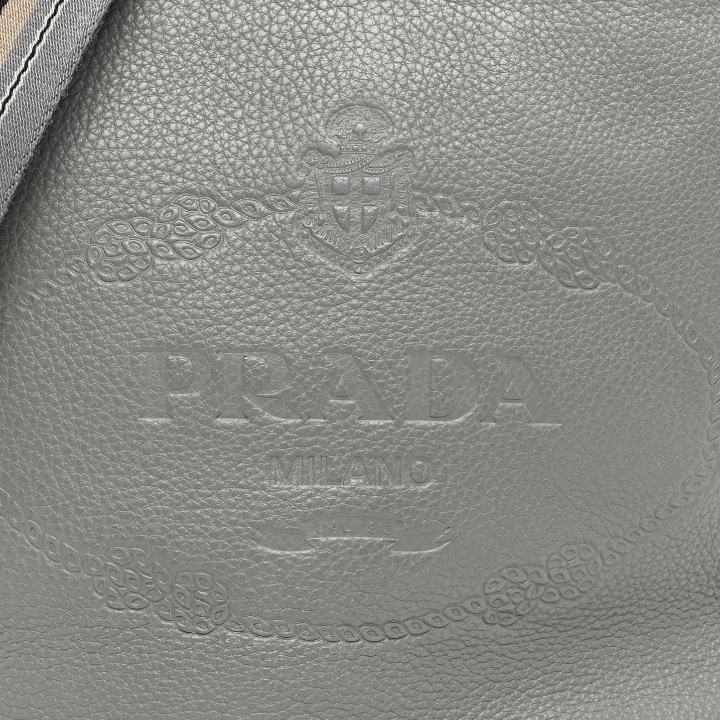 Vitello Phenix Embossed Logo Hobo Argilla