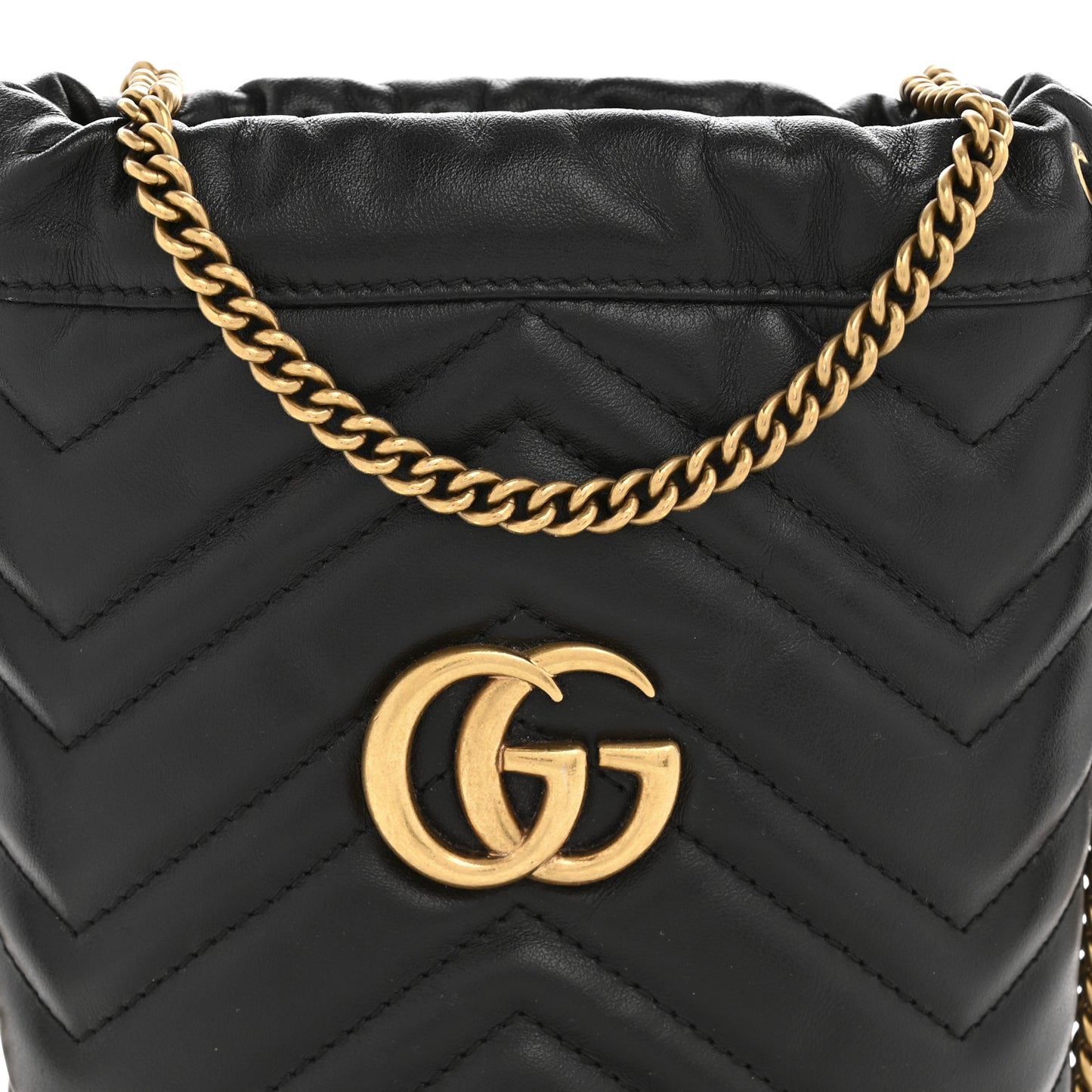 Calfskin Matelasse Mini GG Marmont 2.0 Bucket Bag Black