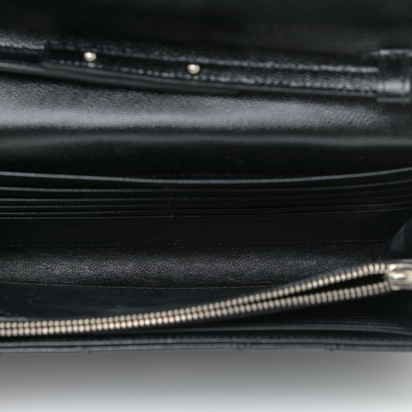 Grain De Poudre Matelasse Chevron Monogram Chain Wallet Black