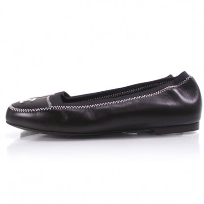 Chanel Leather Loafers Black / White 2 of 7