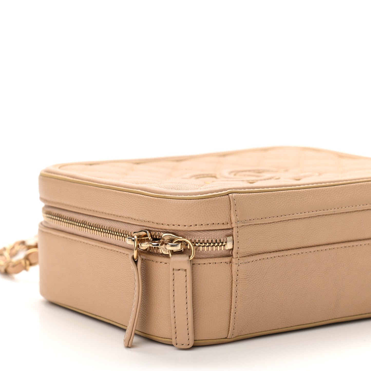 Caviar Quilted Medium CC Filigree Vanity Case Beige