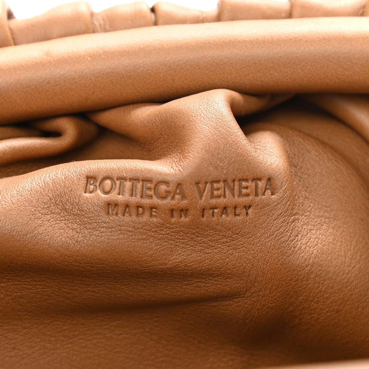 Butter Calfskin The Mini Pouch Cammello
