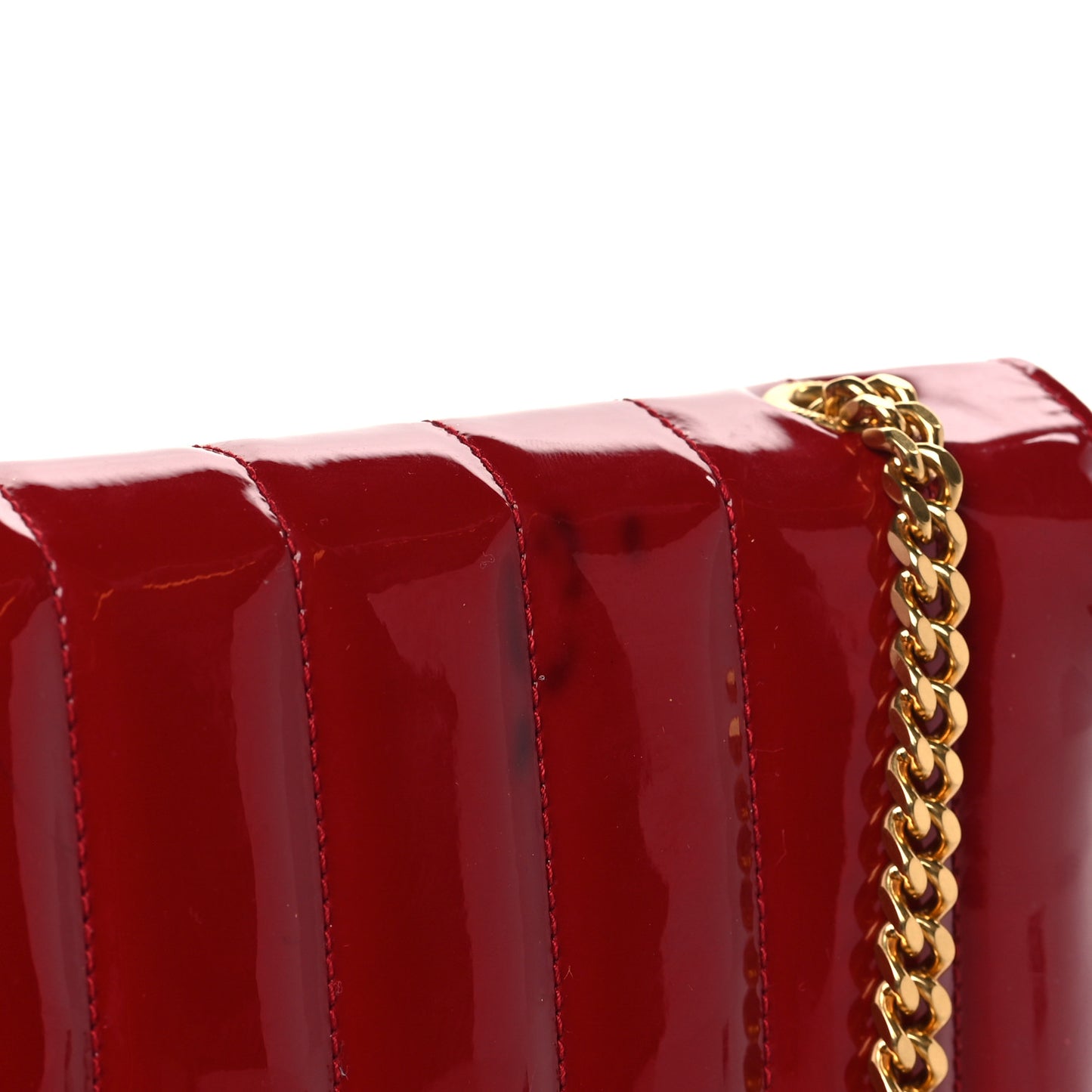Patent Calfskin Matelasse Vicky Chain Wallet Rouge Eros