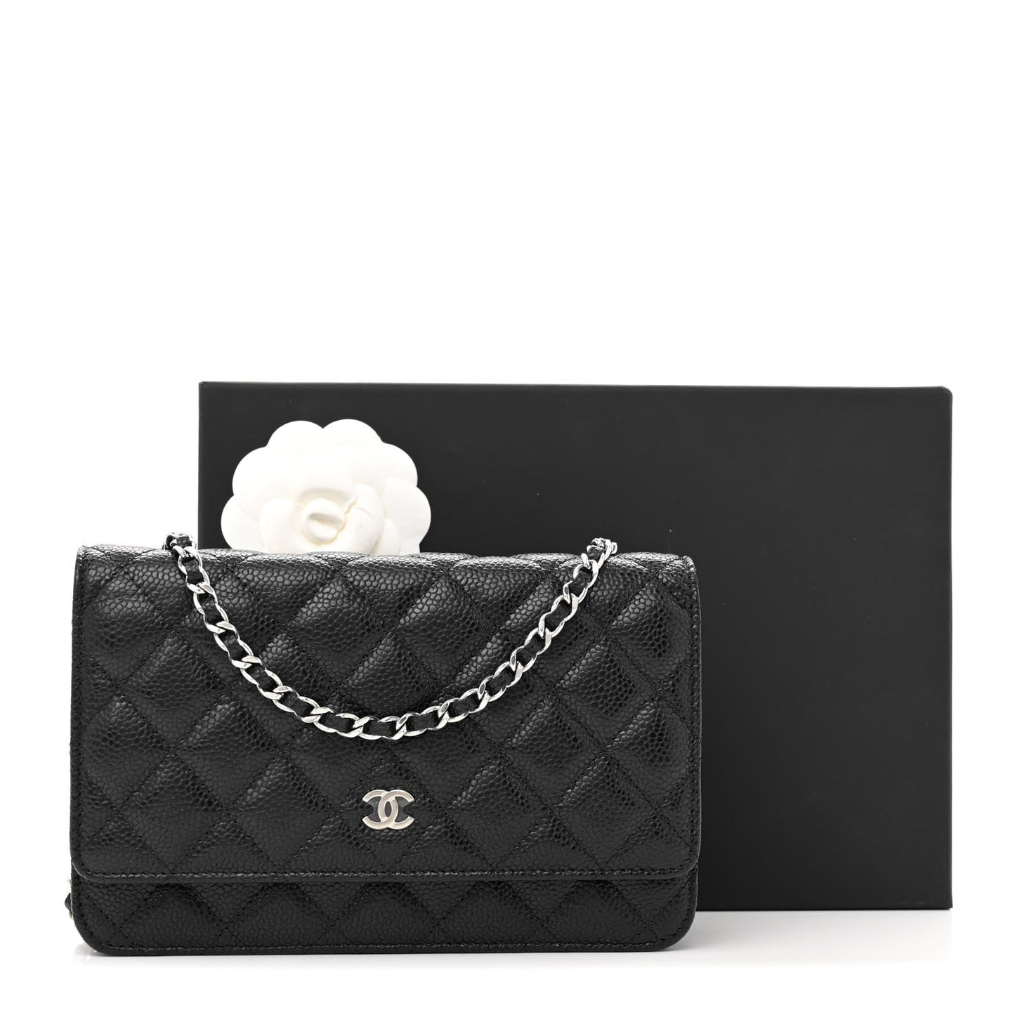 Caviar Quilted Wallet on Chain WOC Black