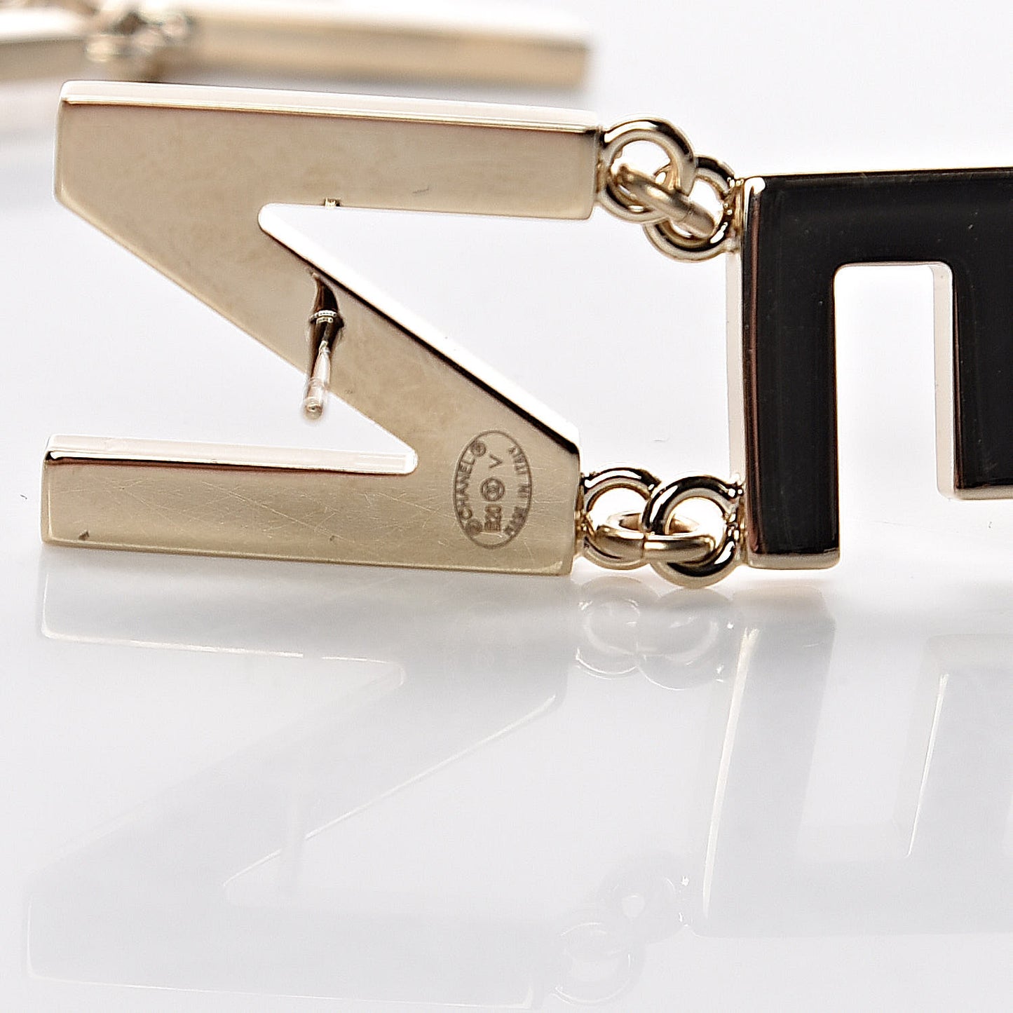 Metal Cha-Nel Logo Drop Earrings Gold