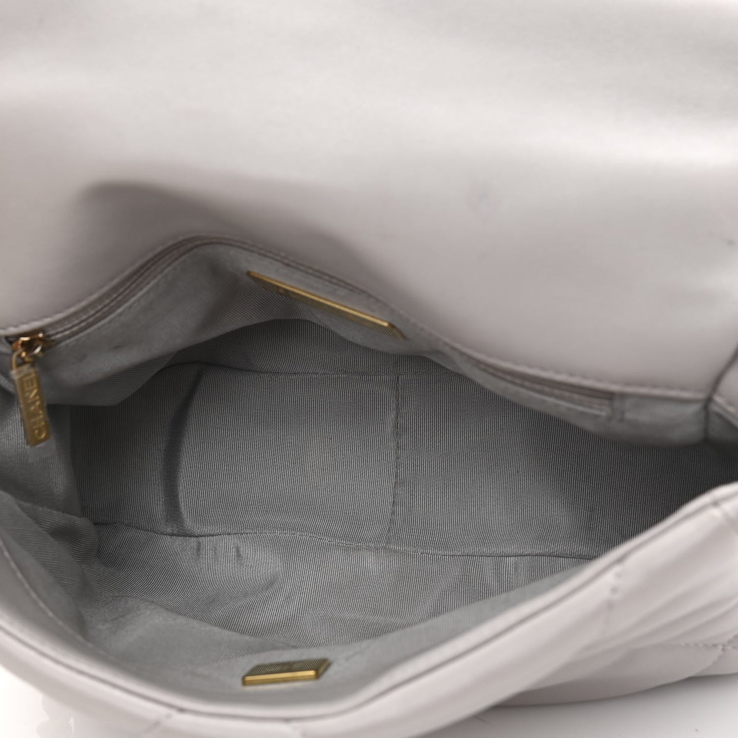 Lambskin Quilted Medium Chanel 19 Flap Grey