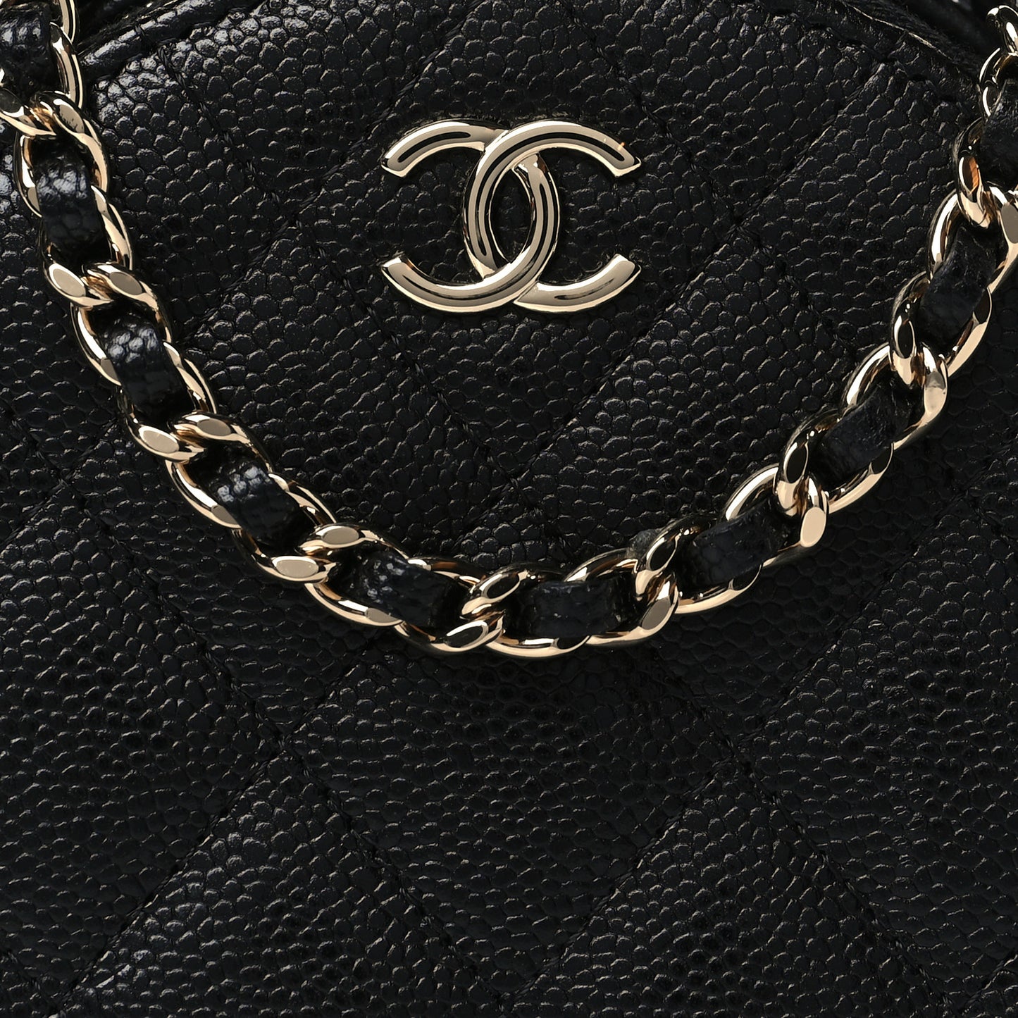 Caviar Quilted Round Handle With Care Vanity With Chain Black