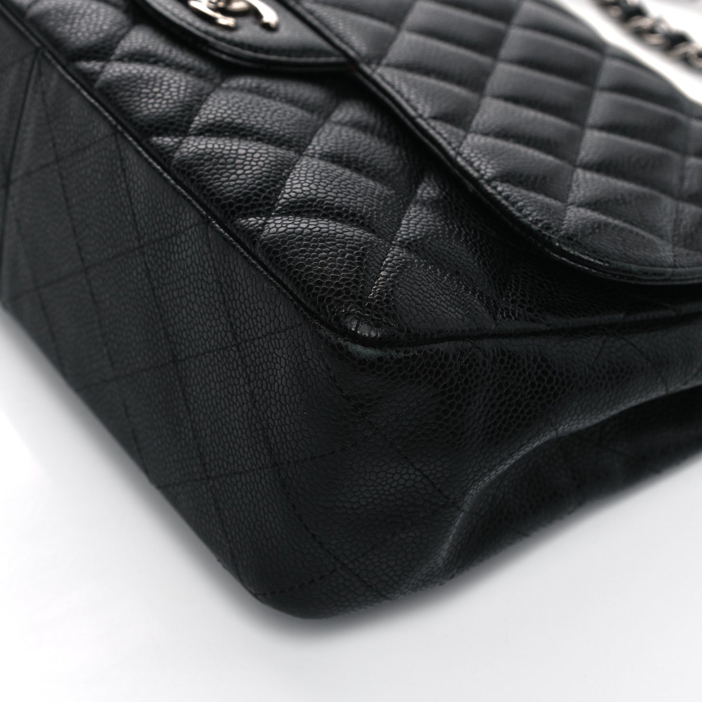 Caviar Quilted Jumbo Single Flap Black