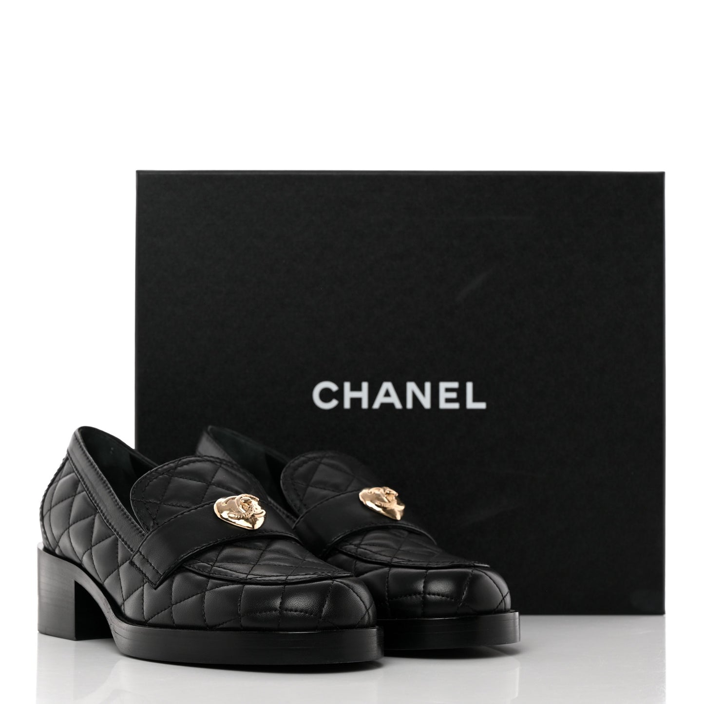 Lambskin Quilted CC Heart Loafers 38 Black