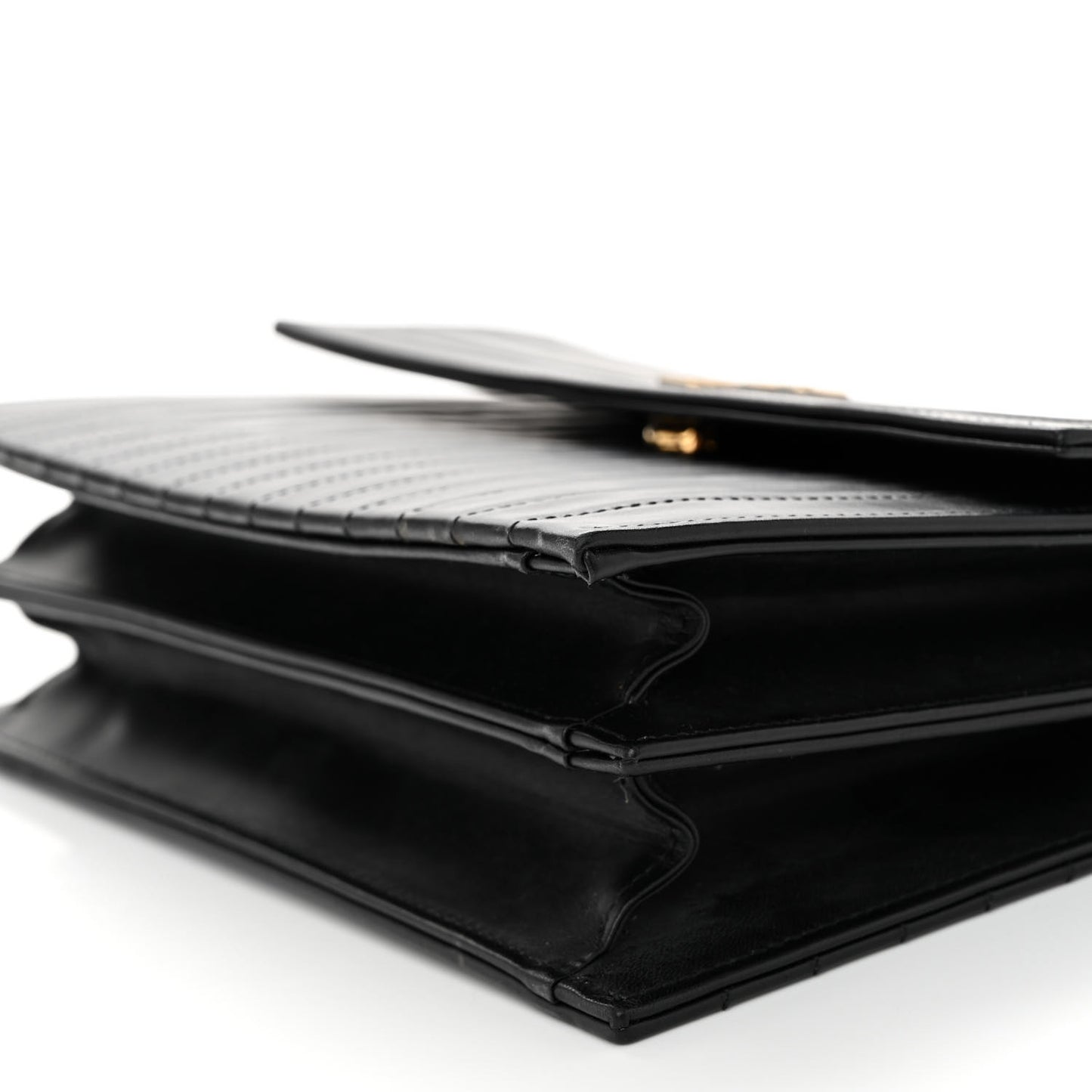 Calfskin Matelasse Victoire Chain Wallet Black