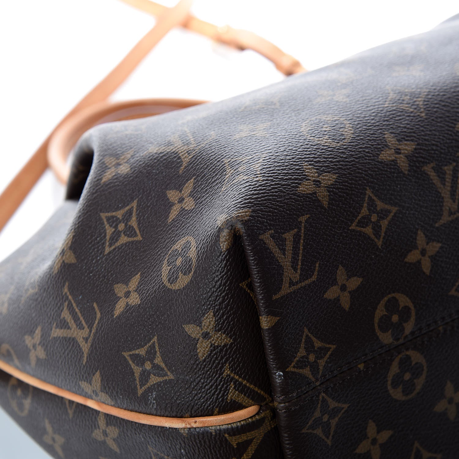 Louis Vuitton Monogram Turenne MM 24 of 33