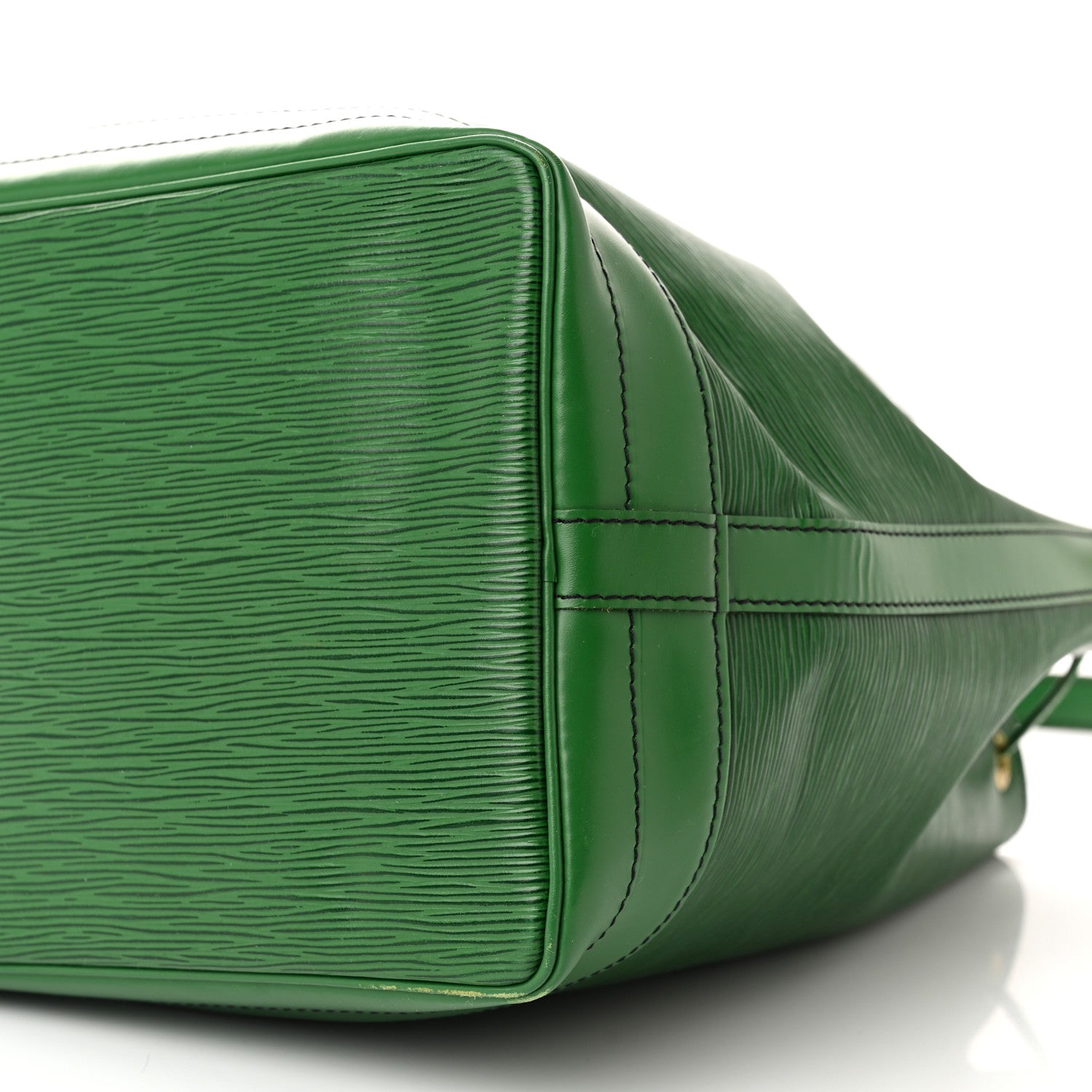 Louis Vuitton Epi Noe Borneo 10 of 10
