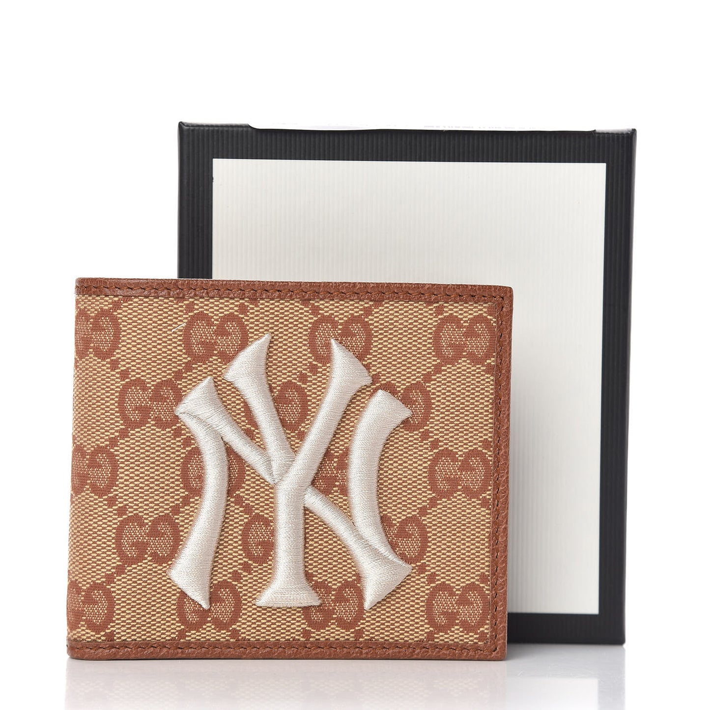 X MLB Monogram NY Yankees Bi-Fold Wallet Beige Ruggine Ivory