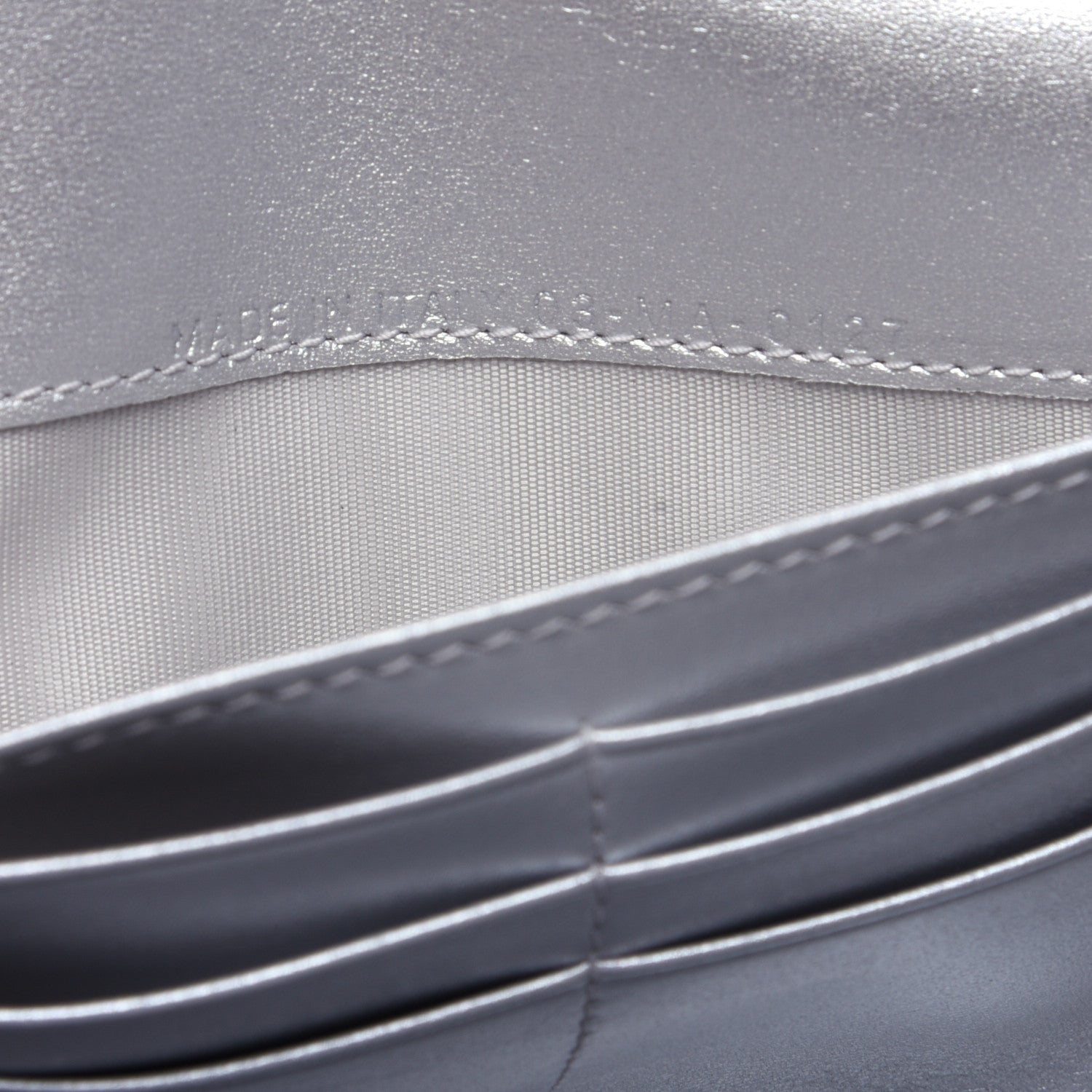 Christian Dior Metallic Grained Calfskin Diorama Croisiere Chain Wallet Silver 8 of 10