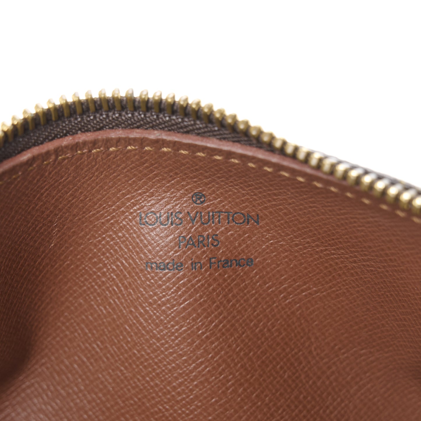 Monogram Papillon 26