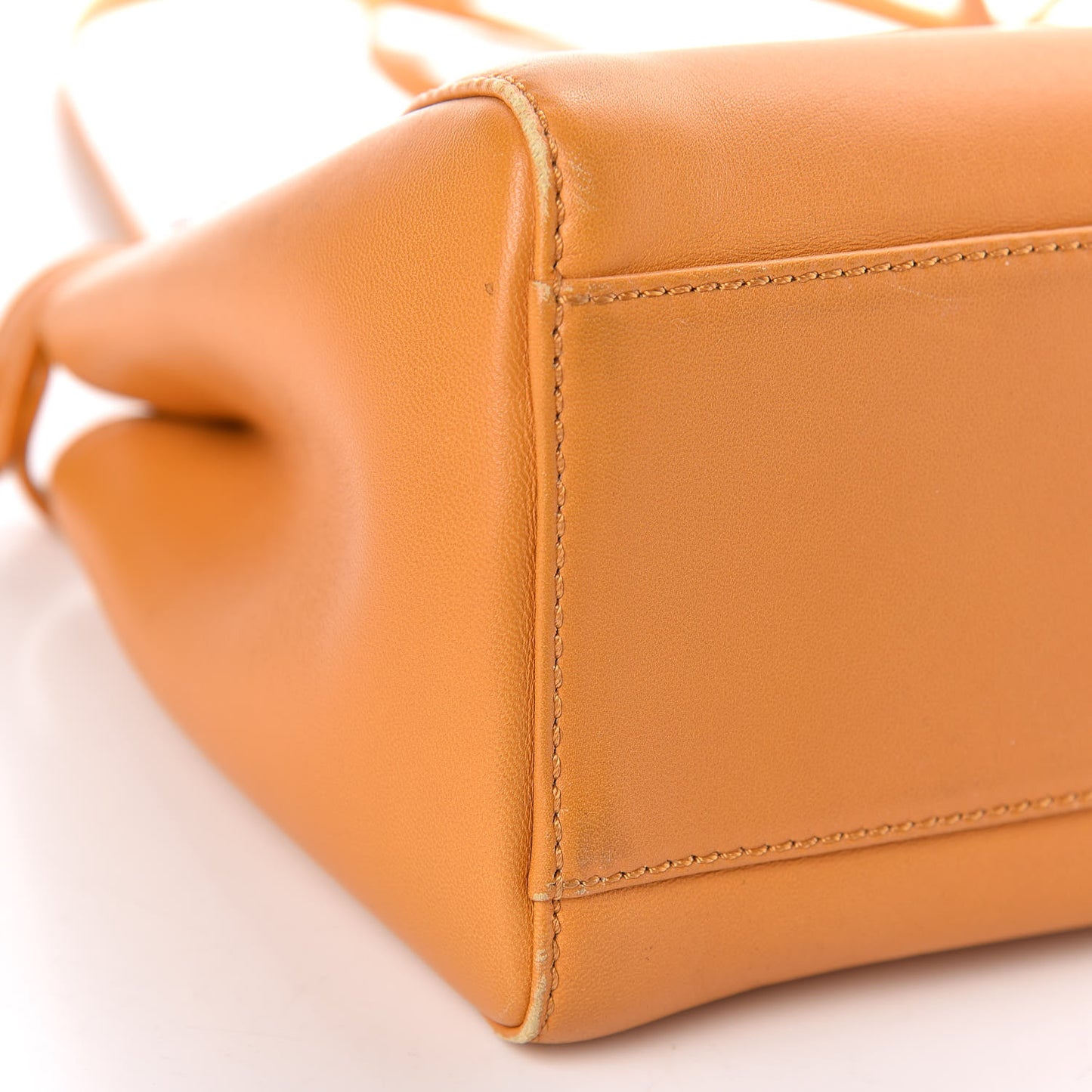 Nappa Mini Peekaboo Iconic Satchel Giallo Syrup