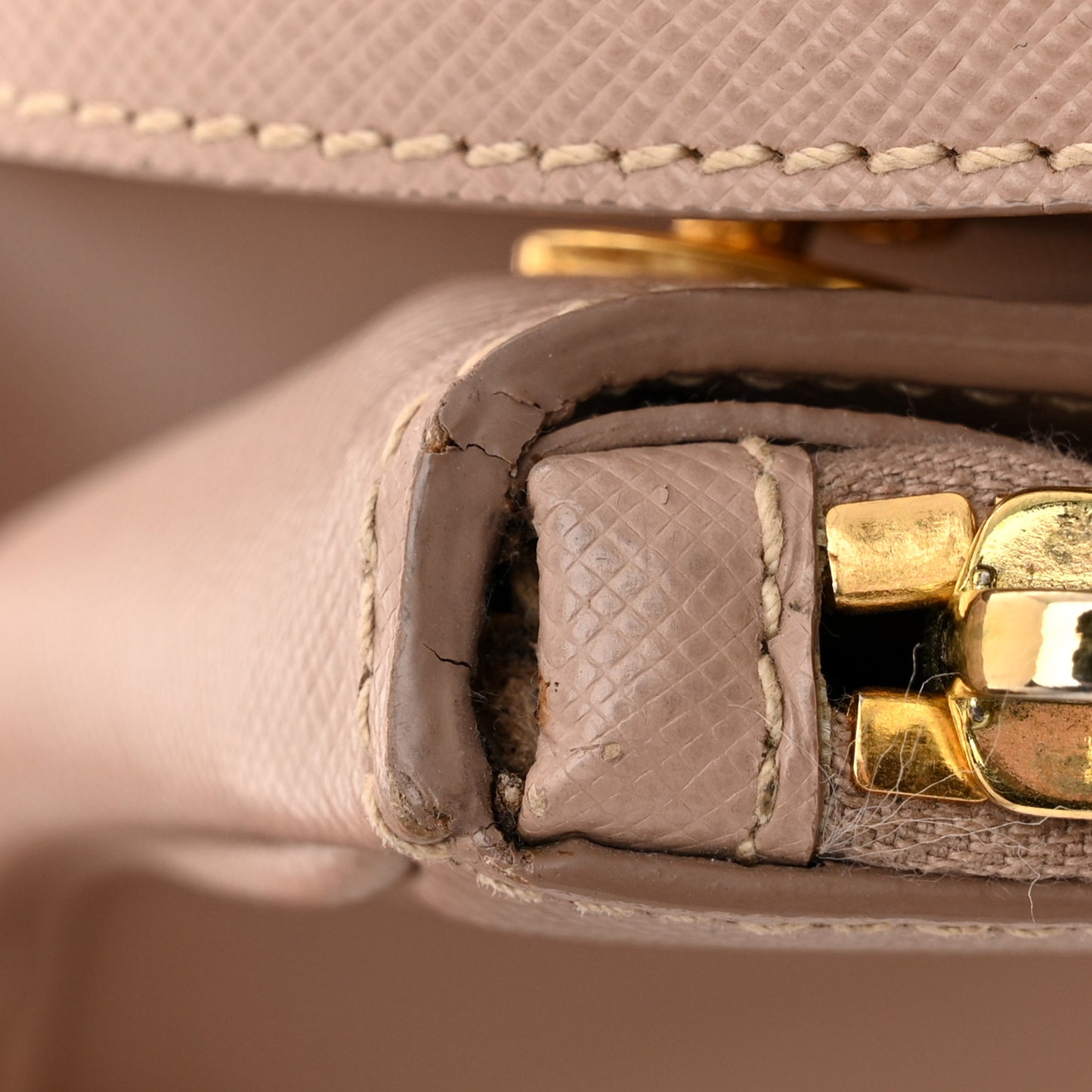 Saffiano Small Galleria Double Zip Tote Cammeo